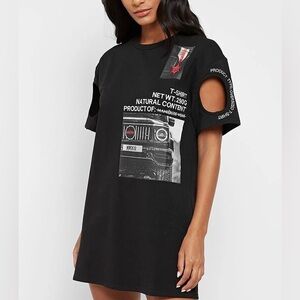 Maniere De Voir Womens T Shirts.